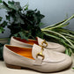 mocassin